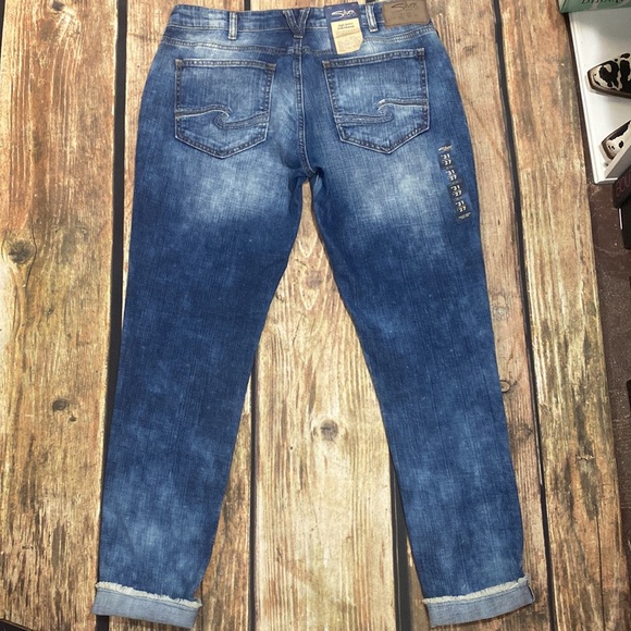 GirlFriend Jeans - Picture 5 of 7